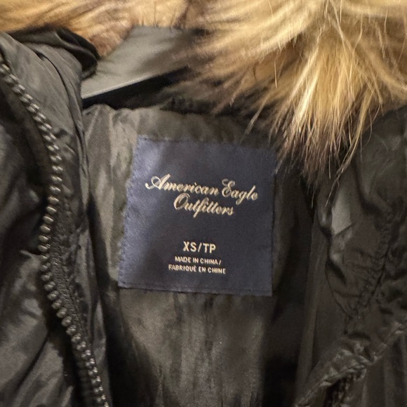 American Eagle Outfitters Black Puffer Coat with Fur Hood - Picture 5 of 14